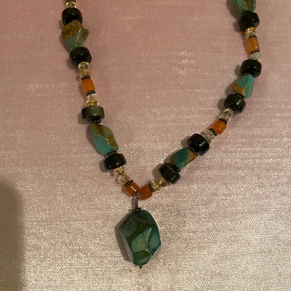 Necklace - Picture 5 of 5